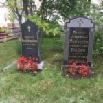 Seurakunta vastaa hautojenhoidosta. Sukuseura puolestaan hoiti Henrikin hautakiven kunnostuksen v. 2016. Johannes Jaakon & Edlan kiven kunnostuksen kustansivat heidän jälkeläisensä.